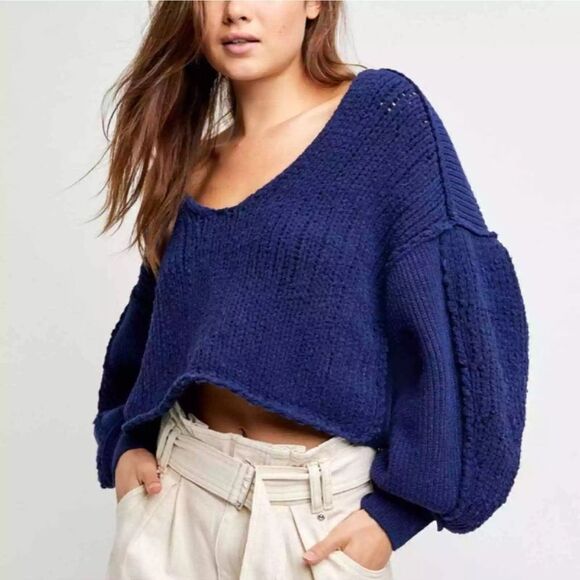 Free People Vanguard Blue Pullover Chunky Knit Cropped Sweater L - Picture 1 of 9